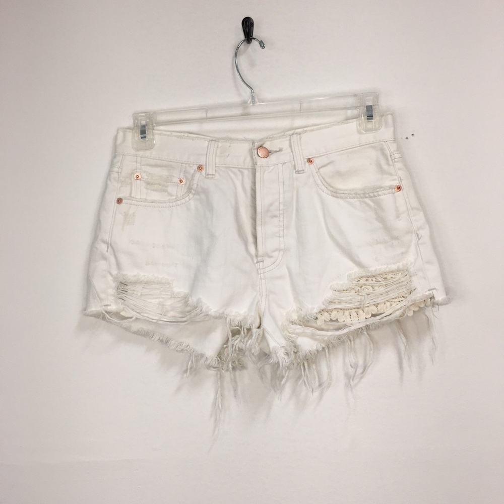 We the Free white daisy chain distressed shorts